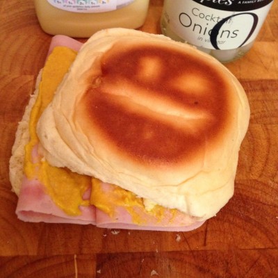 Sandwich Smiley