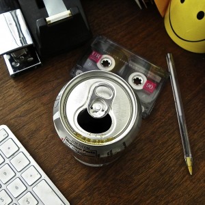 can-on-desk-smiley